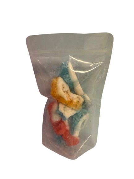 🦈 Gevriesdroogde Gekleurde Haaien – Super Crunchy